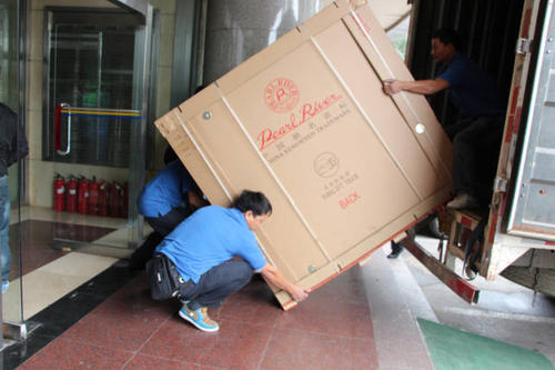 宜春钢琴贵重工艺品无忧运